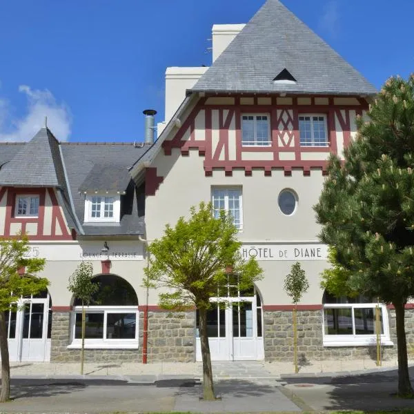 黛安酒店，位于Pléboulle的酒店