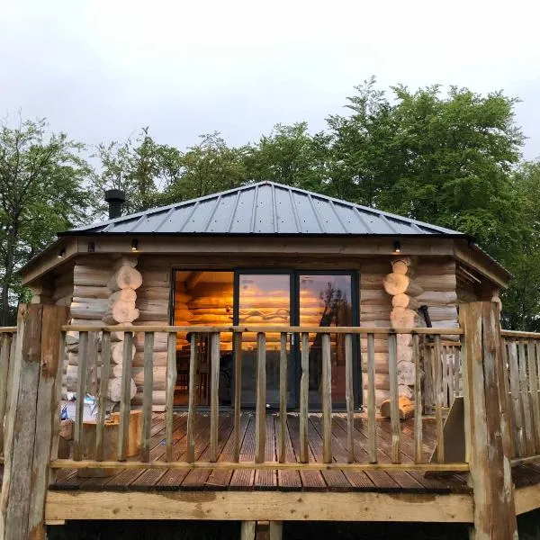 Coed y Marchog Woodland Retreat，位于比尔斯韦尔斯的酒店