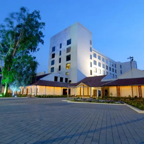 Chanakya BNR Hotel，位于兰奇的酒店
