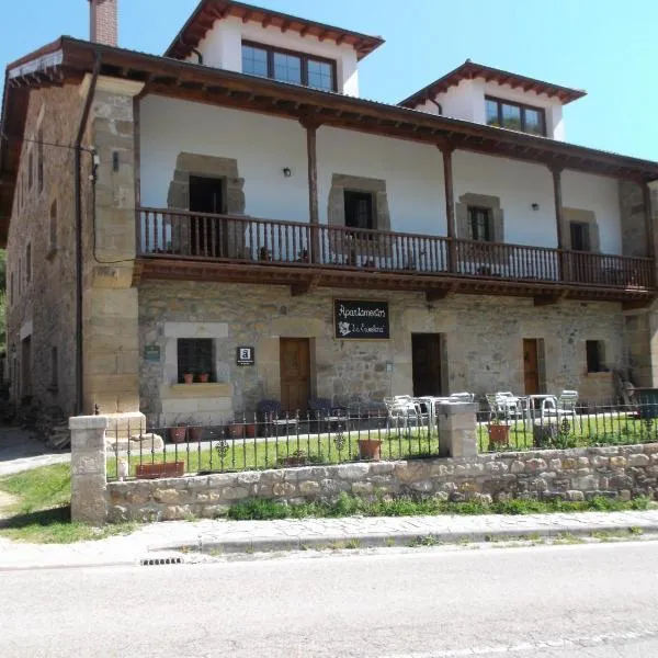 La Escuelona，位于Camasobres的酒店