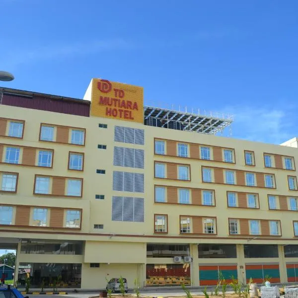 仙本那TD慕提亚酒店，位于Kampong Kuala Bebang的酒店