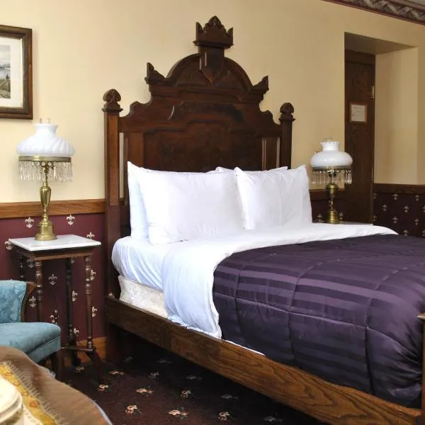 米勒斯堡酒店，位于Glenmont的酒店