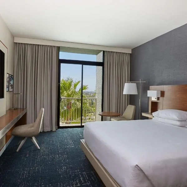 Hyatt Regency Newport Beach West，位于纽波特海滩的酒店