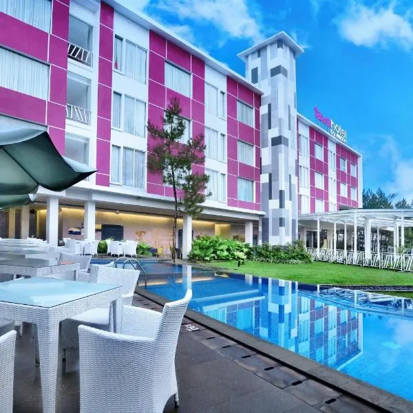 希曼努克贾璐酒店，位于Tarogong的酒店