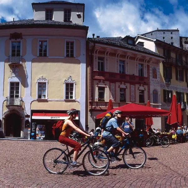 Bellinzona Piazza Collegiata，位于Cresciano的酒店