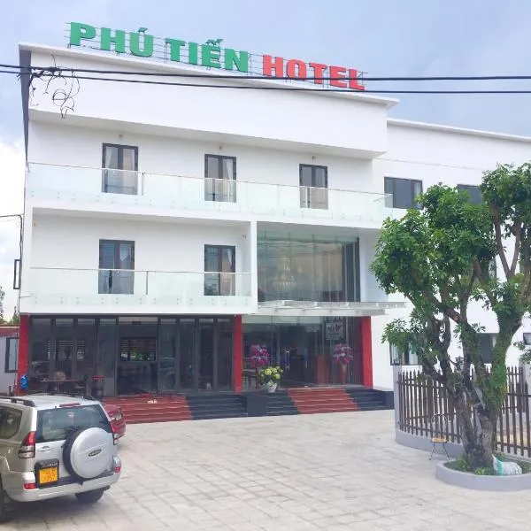 Phu Tien Hotel，位于Lý Hòa的酒店