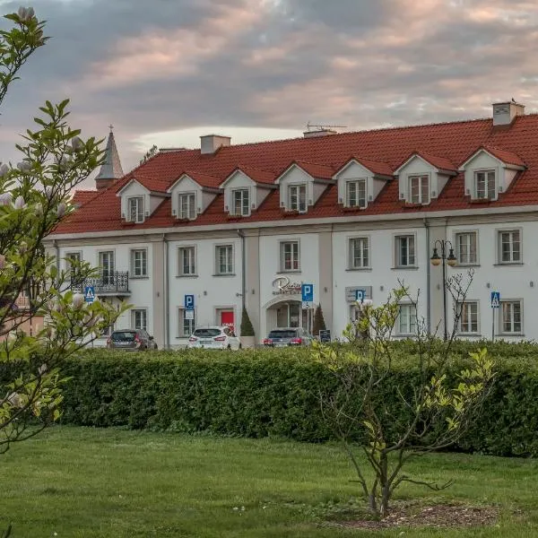 罗泽比基酒店，位于Smólsk的酒店