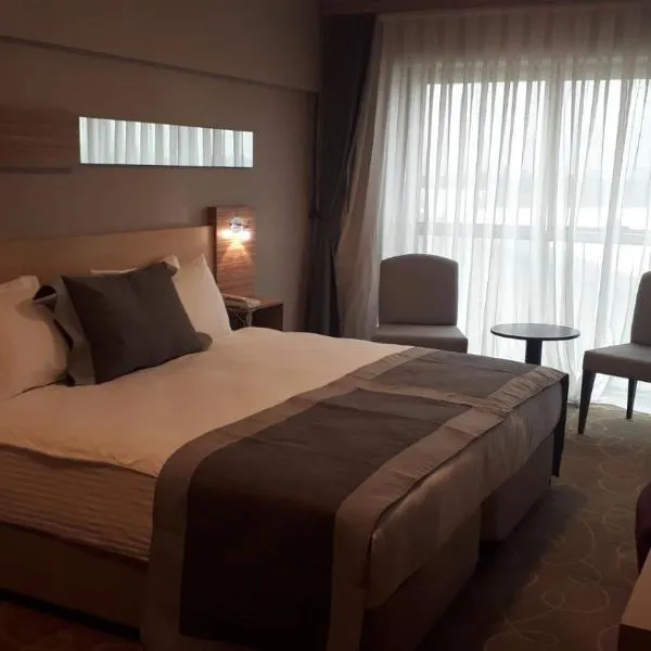 Greymark Hotel，位于Büyükçiğli的酒店