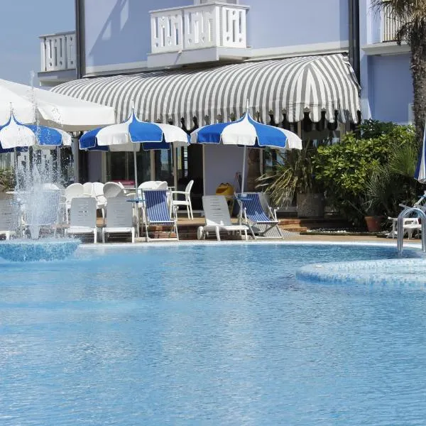 普林西比酒店，位于Porto Falconera的酒店