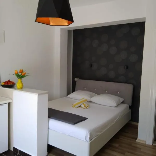 Apartments Tonći，位于特里班的酒店