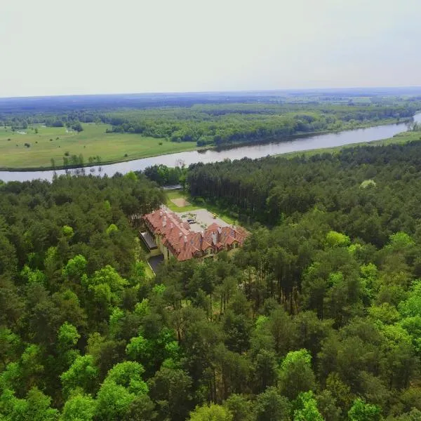 Hotel Drohicki，位于Korczew的酒店