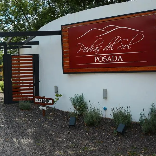 Posada Piedras Del Sol，位于洛斯莫利诺斯的酒店