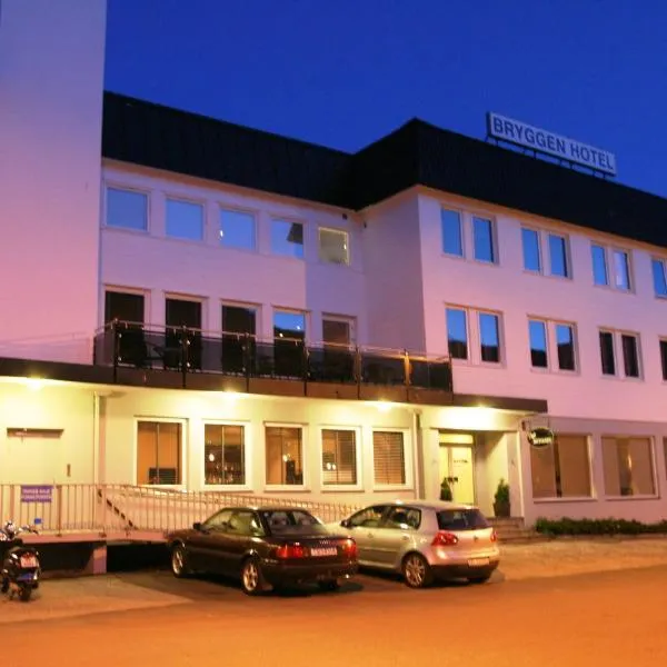 Nordfjord Hotell - Bryggen，位于Åmelfot的酒店