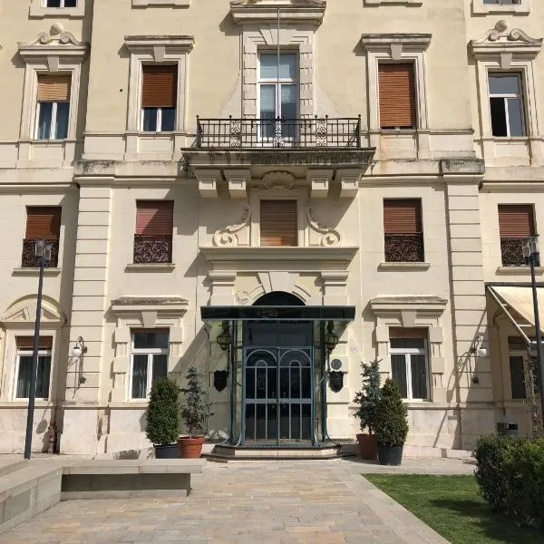 Grande Albergo Quattro Stagioni，位于Belmonte in Sabina的酒店