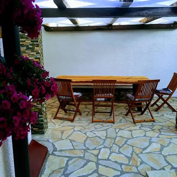 Solovi Dvori，位于Sušanj的酒店