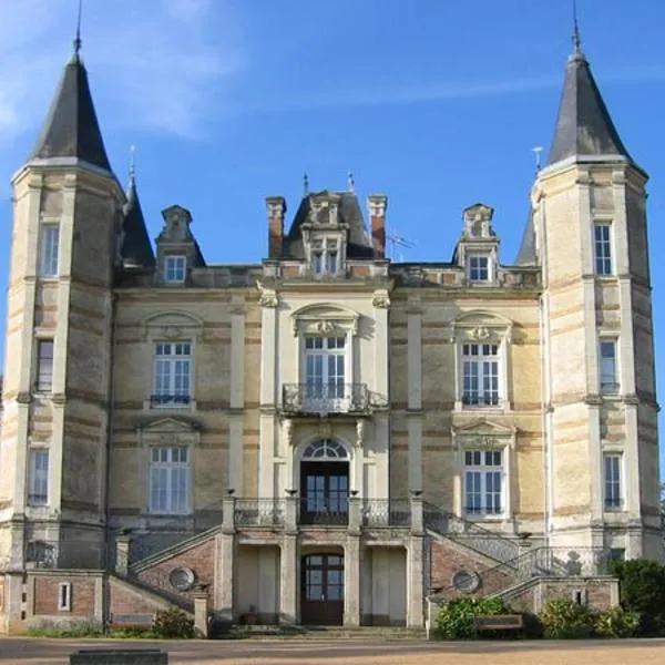 莫瑞尼尔城堡酒店，位于La Poitevinière的酒店