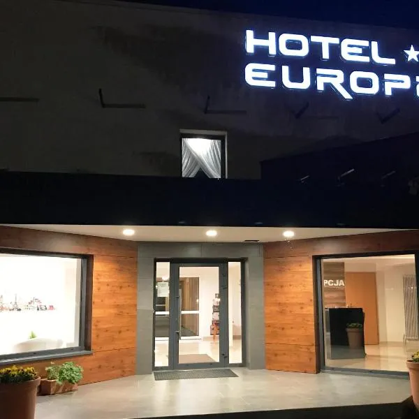 欧罗巴酒店，位于Gronowo的酒店