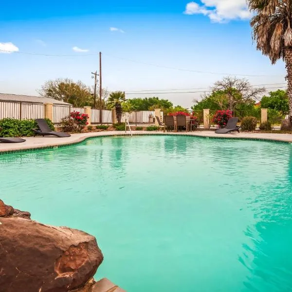 SureStay Hotel by Best Western Floresville，位于Floresville的酒店