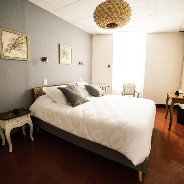 Logis hôtel restaurant de Provence，位于奥朗日的酒店