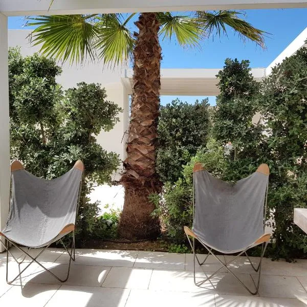 Casa Mirella，位于法维尼亚纳的酒店