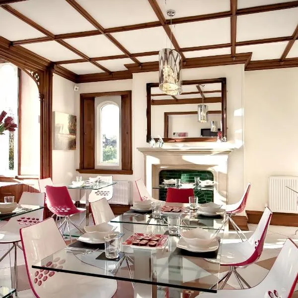 Godalming Hotel Guest House，位于戈德尔明的酒店