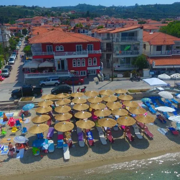 Summer Beach Hotel，位于Kassandrinón的酒店