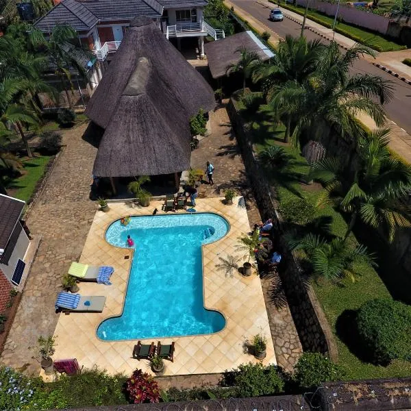 Entebbe Palm Hotel，位于Bulago Island的酒店