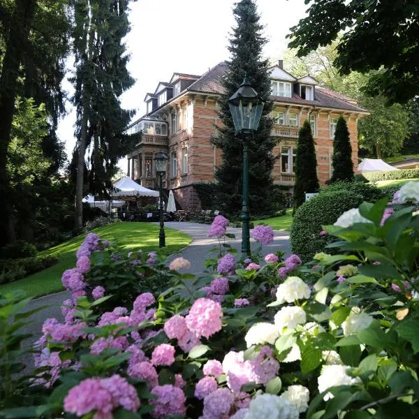 哈马什米尔达别墅酒店，位于Königsbach Stein的酒店