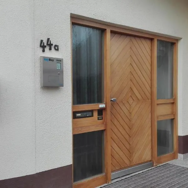 Hotel am Hindenburgplatz，位于阿彭魏埃尔的酒店