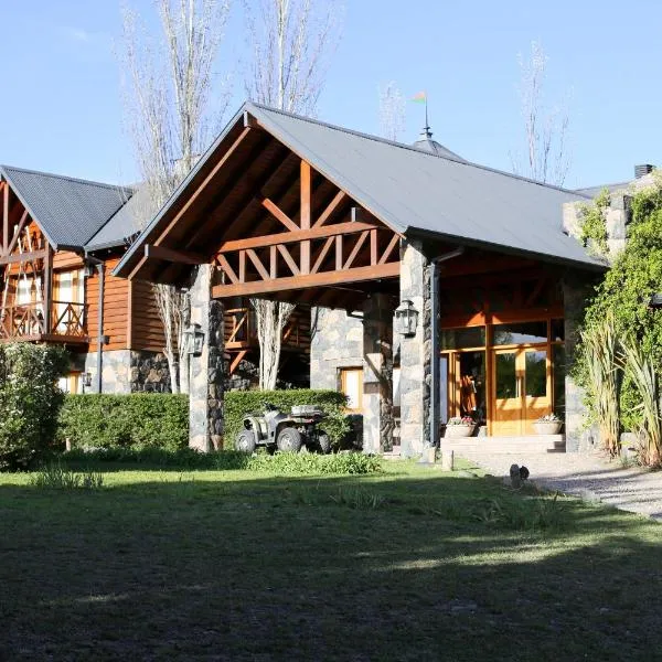 Chamonix Posada & Spa y Chamonix Loft con hidromasaje y apartamentos a 300 mts de la posada，位于Villa San Miguel的酒店