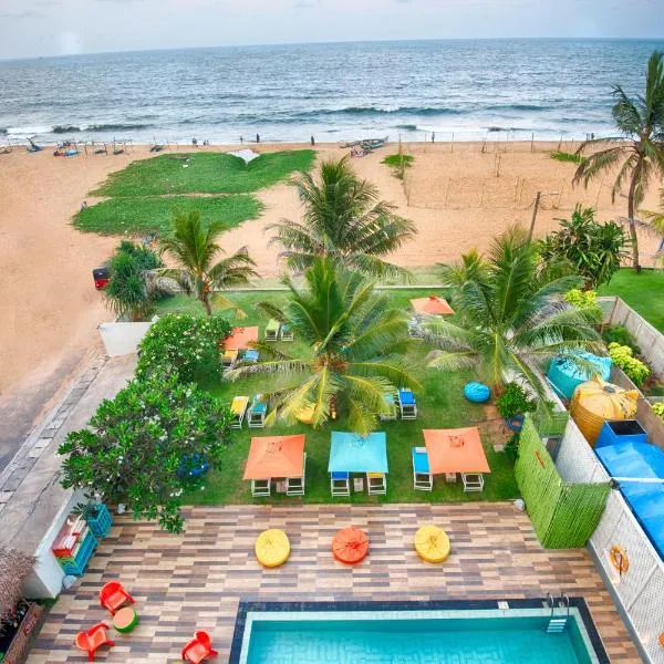 Hotel J Negombo，位于Aluttota的酒店