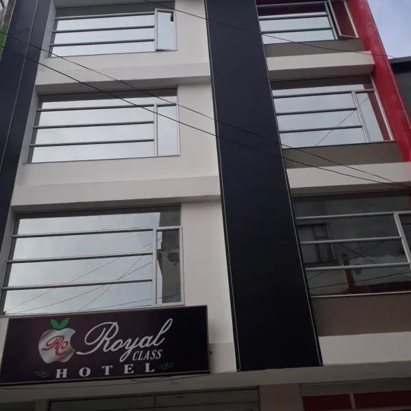 Hotel Royal Class，位于Cuetial的酒店