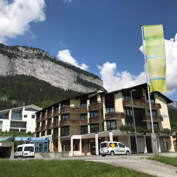 T3 Alpenhotel Flims，位于弗利姆斯的酒店