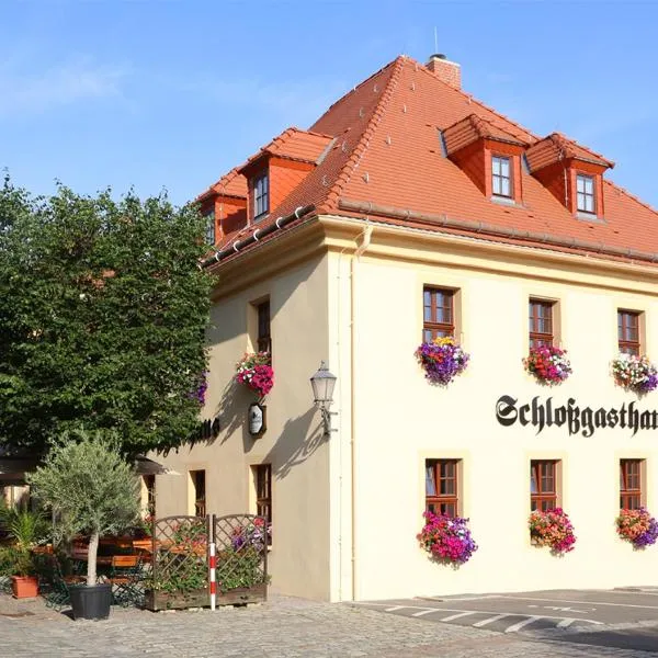 Schlossgasthaus Lichtenwalde，位于Dittersbach的酒店