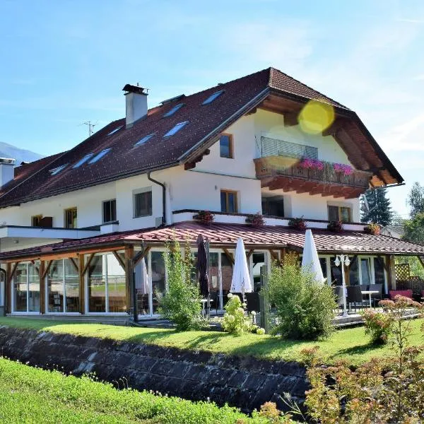 Frühstücks-Radpension Taurer-Thoman，位于Irschen的酒店