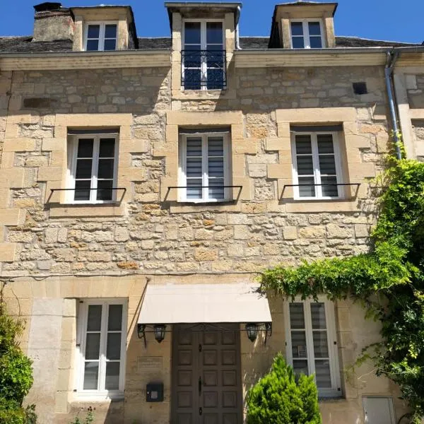 Les Maisons du Périgord，位于Les Bos的酒店