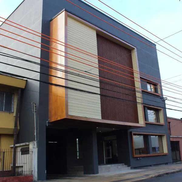 KU Hotel Turismo Temuco，位于Padre Las Casas的酒店