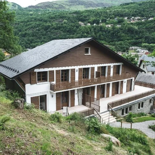 Au chalet des quatre saisons，位于阿克斯莱泰尔姆的酒店