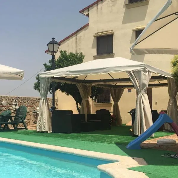 Apartamentos de Astroturismo la Cañada，位于托雷洪厄尔卢比奥的酒店
