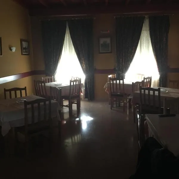 Hostal Moraleda **，位于Porzuna的酒店