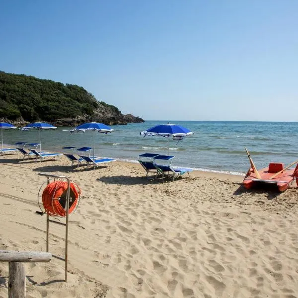 Torre San Vito Beach Hotel 3s，位于加埃塔的酒店