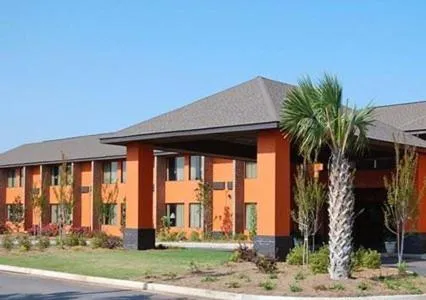 LikeHome Extended Stay Hotel Warner Robins，位于华纳罗宾斯的酒店