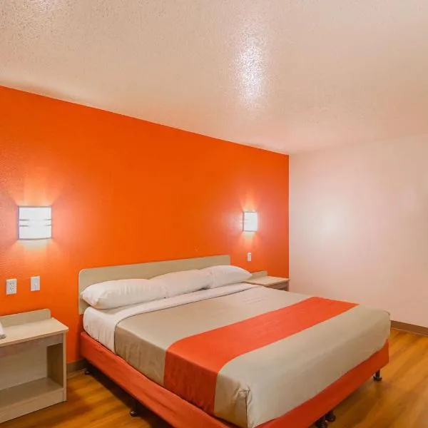 劳顿6号汽车旅馆，位于劳顿的酒店