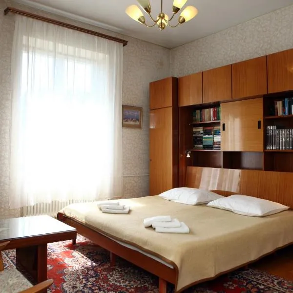 Your Rooms in Portoroz TM，位于波尔托罗的酒店