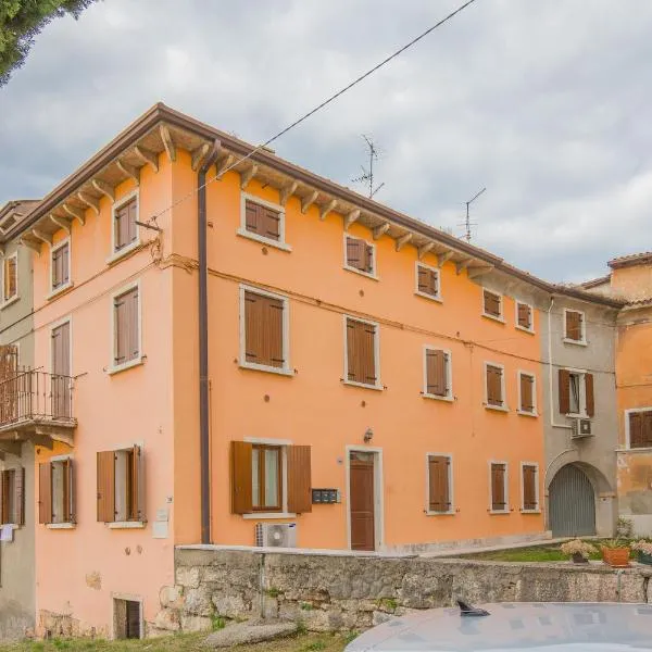 Valpolicella Homes Recioto Apartment，位于巴多利诺的酒店