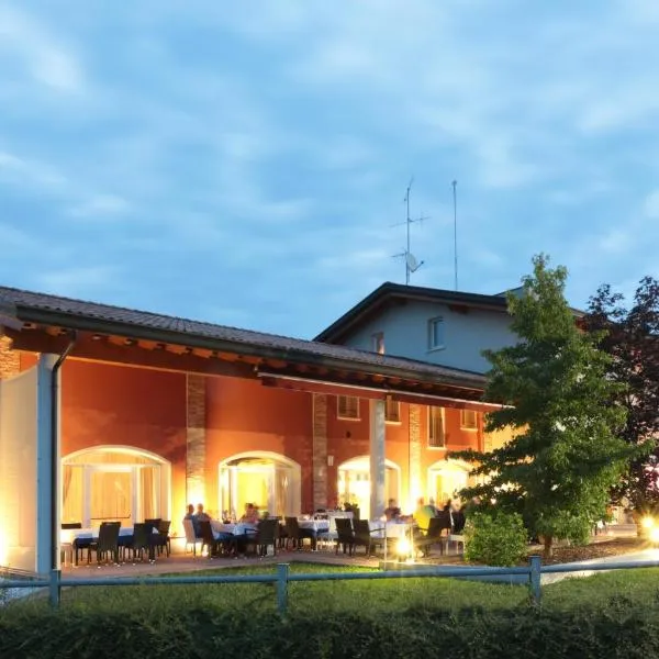 Agriturismo Podere Dell'Angelo，位于Chions的酒店