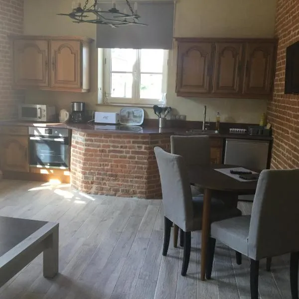 Logis de l'orangerie，位于Courcelles-sous-Moyencourt的酒店