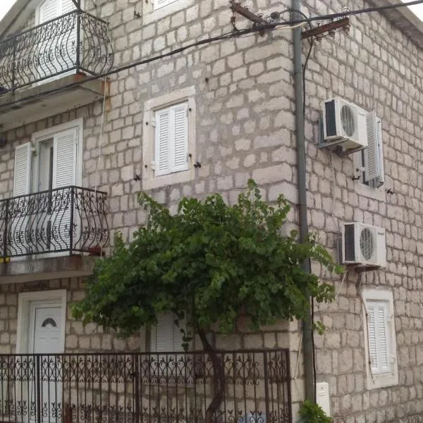 Apartman Vukovic，位于比耶拉的酒店