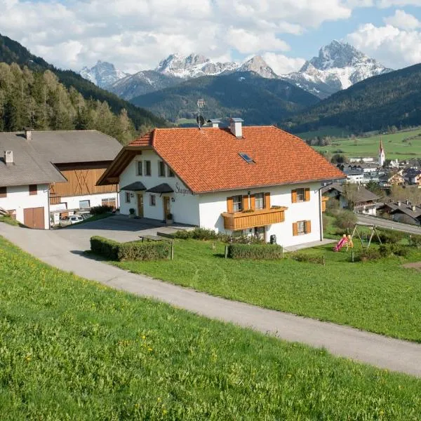 Stegerhof，位于蒙圭尔福的酒店