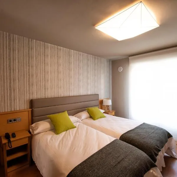 Apartamentos VIDA Mar de Laxe，位于Baio的酒店